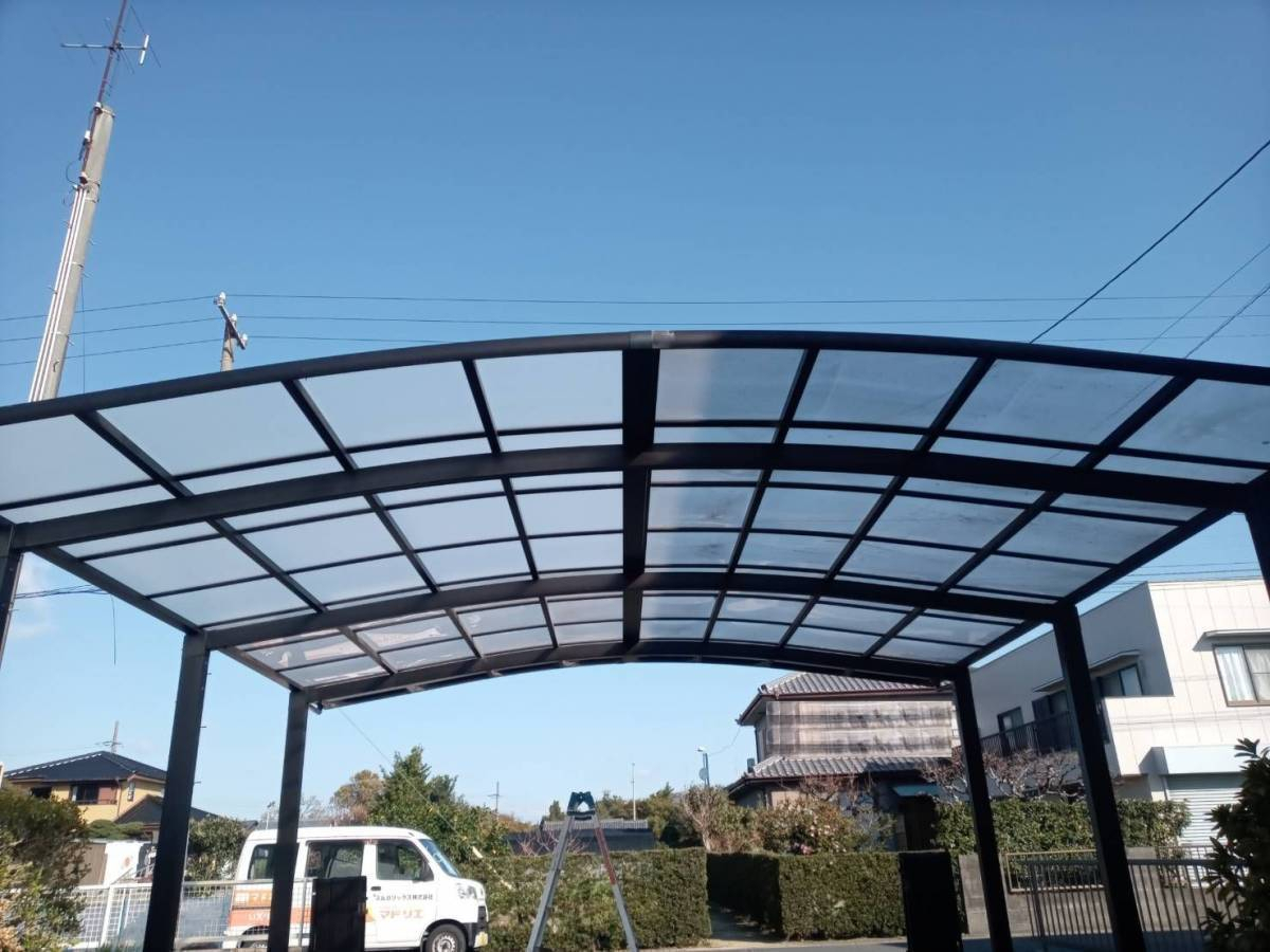 スルガリックス 静岡店のカーポートの屋根材を取替えたいの施工前の写真1