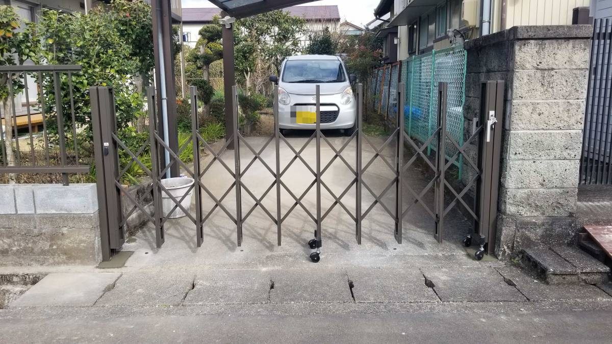 スルガリックス 静岡店の家の周りの柵と門扉と伸縮ゲートを新しくしたい。の施工後の写真3