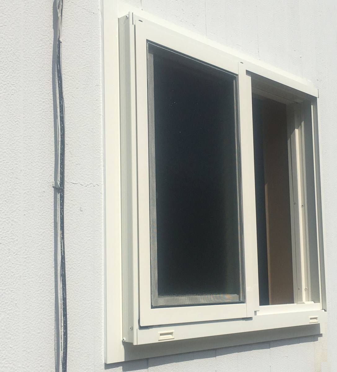 スルガリックス 静岡店の窓の交換をいたしました。の施工後の写真2