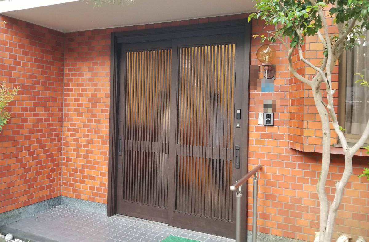スルガリックス 静岡店の玄関引戸を電気錠にしたいの施工後の写真1