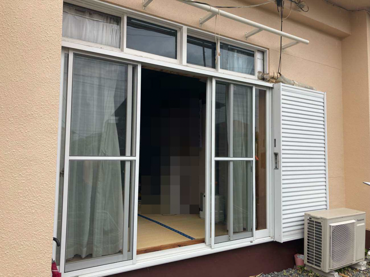 スルガリックス 静岡店の防犯性の高い窓に替えたい。の施工前の写真1