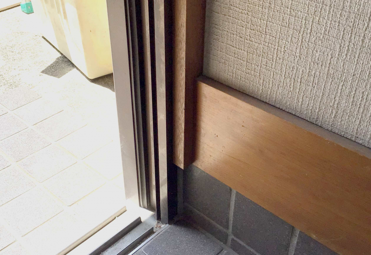 スルガリックス 静岡店の玄関引戸をリフォームしたいの施工前の写真2
