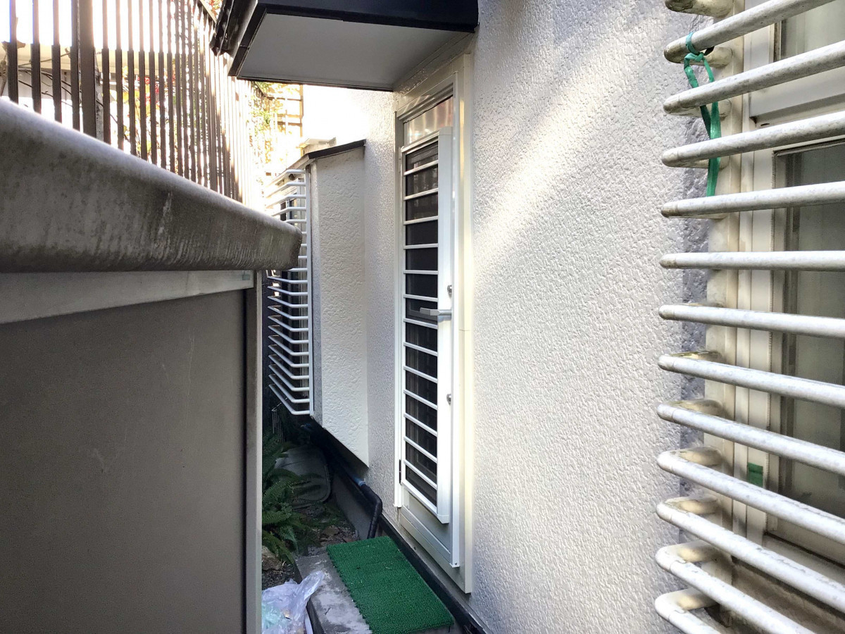 スルガリックス 静岡店の勝手口ドアを採風式のものへ替えたいの施工後の写真1