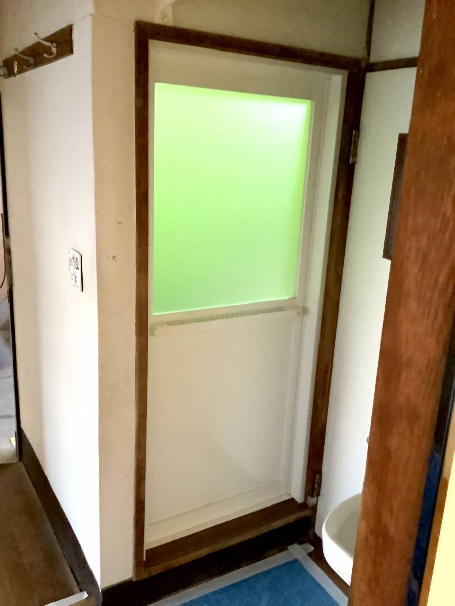 スルガリックス 静岡店のお風呂のドアを交換してほしいの施工後の写真1