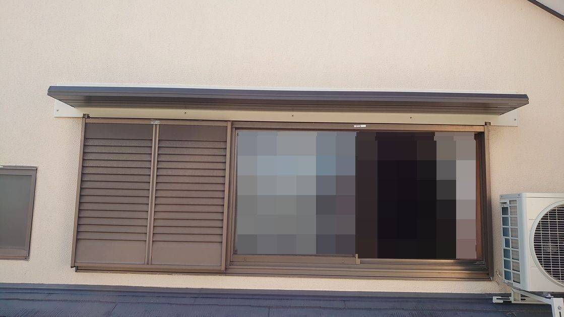 スルガリックス 静岡店の２階窓のひさしを交換してほしいの施工前の写真2