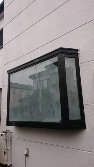 協邦の出窓FIXガラス交換工事施工事例写真1