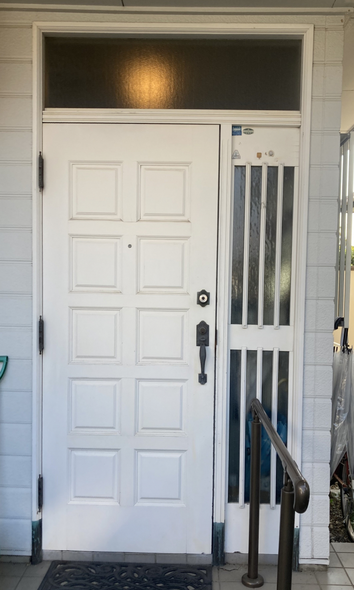 窓みらいの【さいたま市】リシェント施工事例のご紹介🚪✨の施工前の写真1