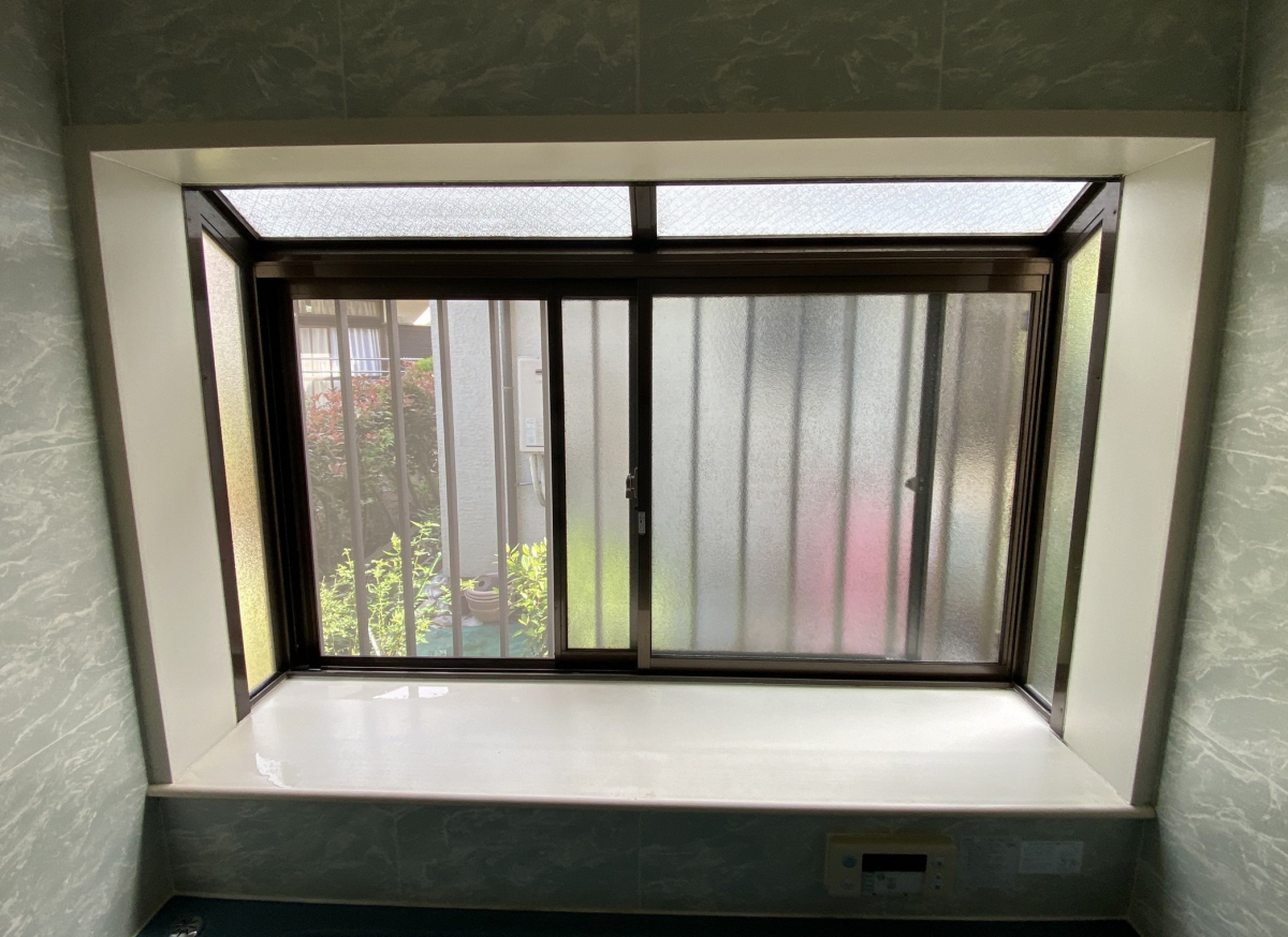 窓みらいの【さいたま市】内窓『インプラス』施工紹介🌿の施工前の写真1