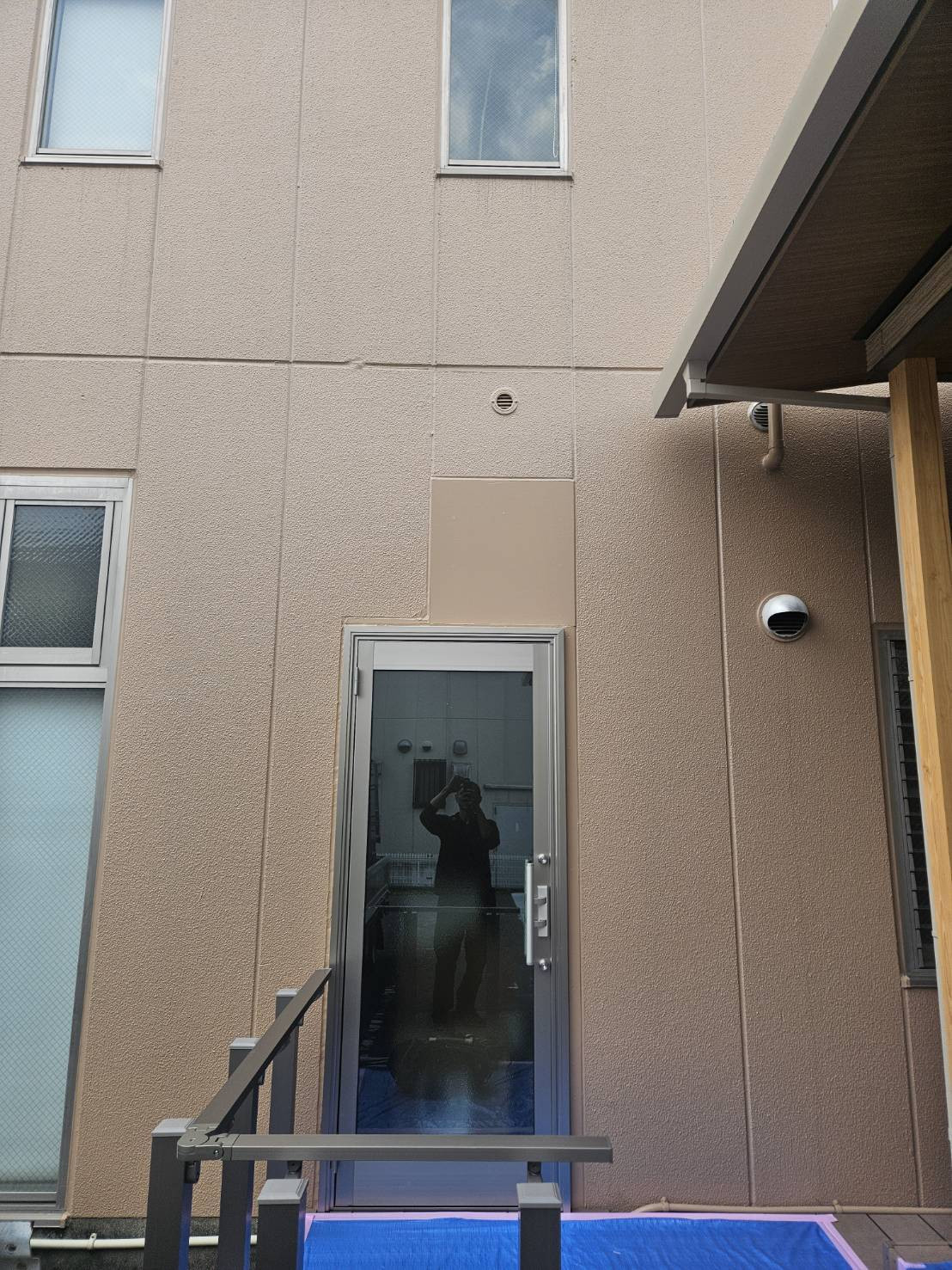 リフォームショップミナトのひさし取付の施工例♪の施工前の写真1