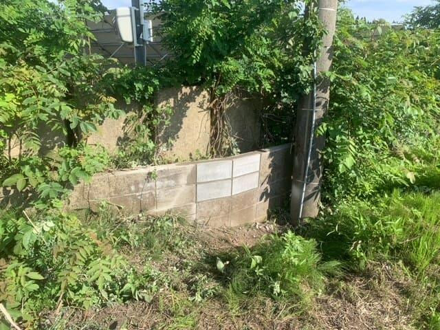 五城目トーヨー住器 能代店のブロック塀補修工事の施工後の写真1