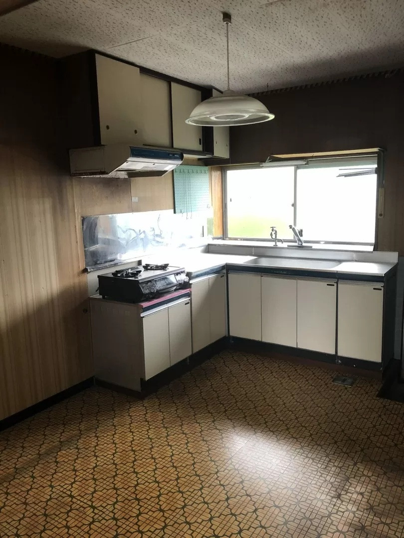 五城目トーヨー住器 能代店のキッチンをリフォームしました！の施工前の写真1