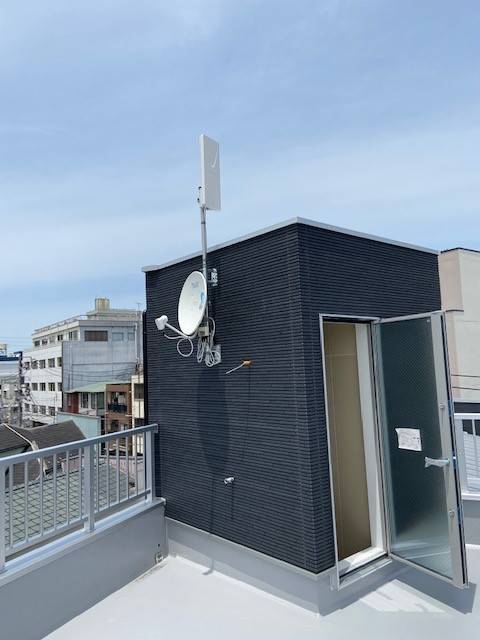 屋上の手すり工事をしました イワセトーヨー住器のブログ 写真1