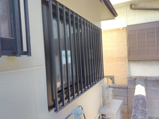 イワセトーヨー住器のさいたま市で浴室サッシをリプラスで窓リフォームしました。施工事例写真1