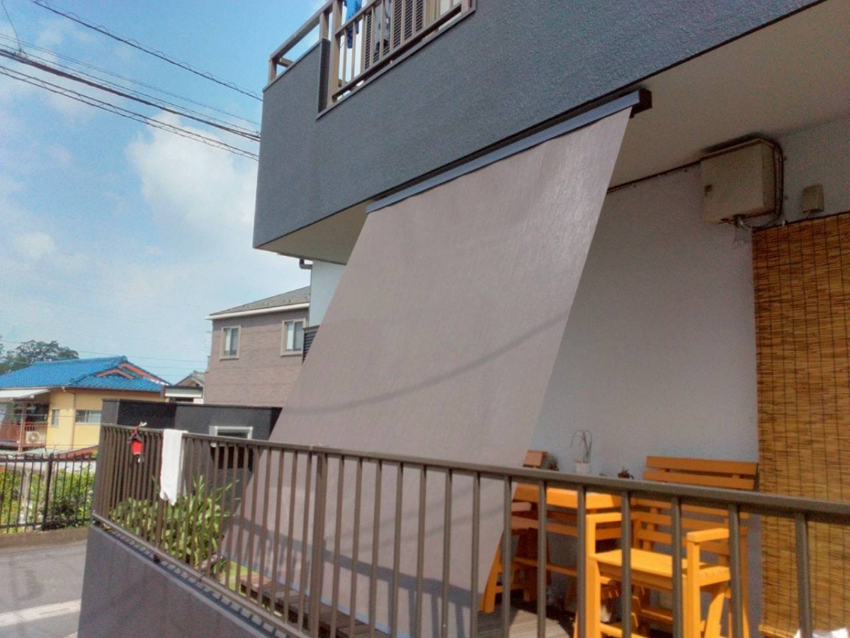 イワセトーヨー住器のさいたま市【暑さは外から防ぐのが大事!】スタイルシェード取付工事の施工後の写真1