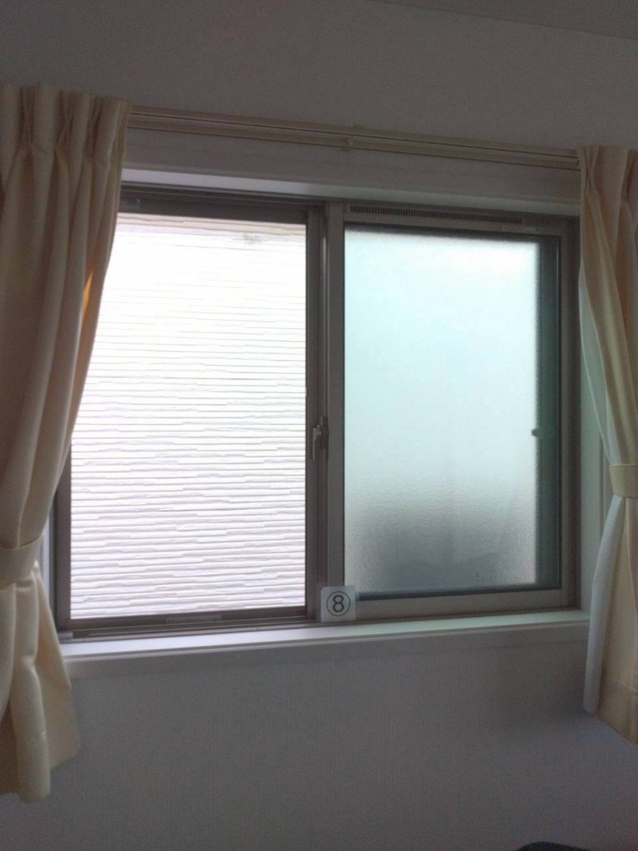 イワセトーヨー住器のさいたま市【本格的に寒くなる前に⛄】内窓取付工事の施工前の写真1