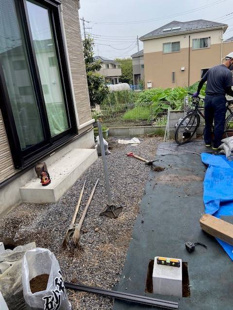 イワセトーヨー住器の人工木デッキとテラスの取付/さいたま市北区の施工前の写真1