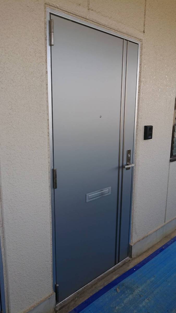 イワセトーヨー住器のマンションドアの本体交換をしました/戸田市の施工後の写真1