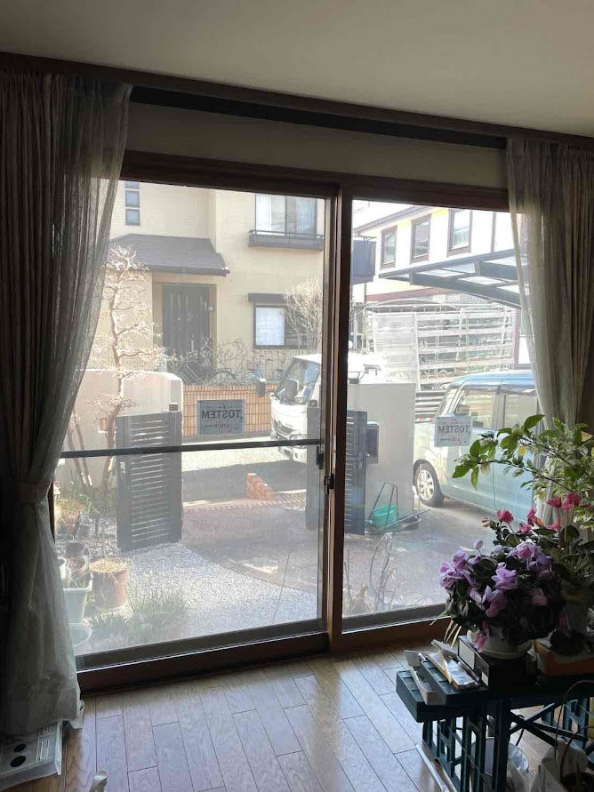 太陽トーヨーの座間市 / 内窓取付工事 / インプラスの施工前の写真1