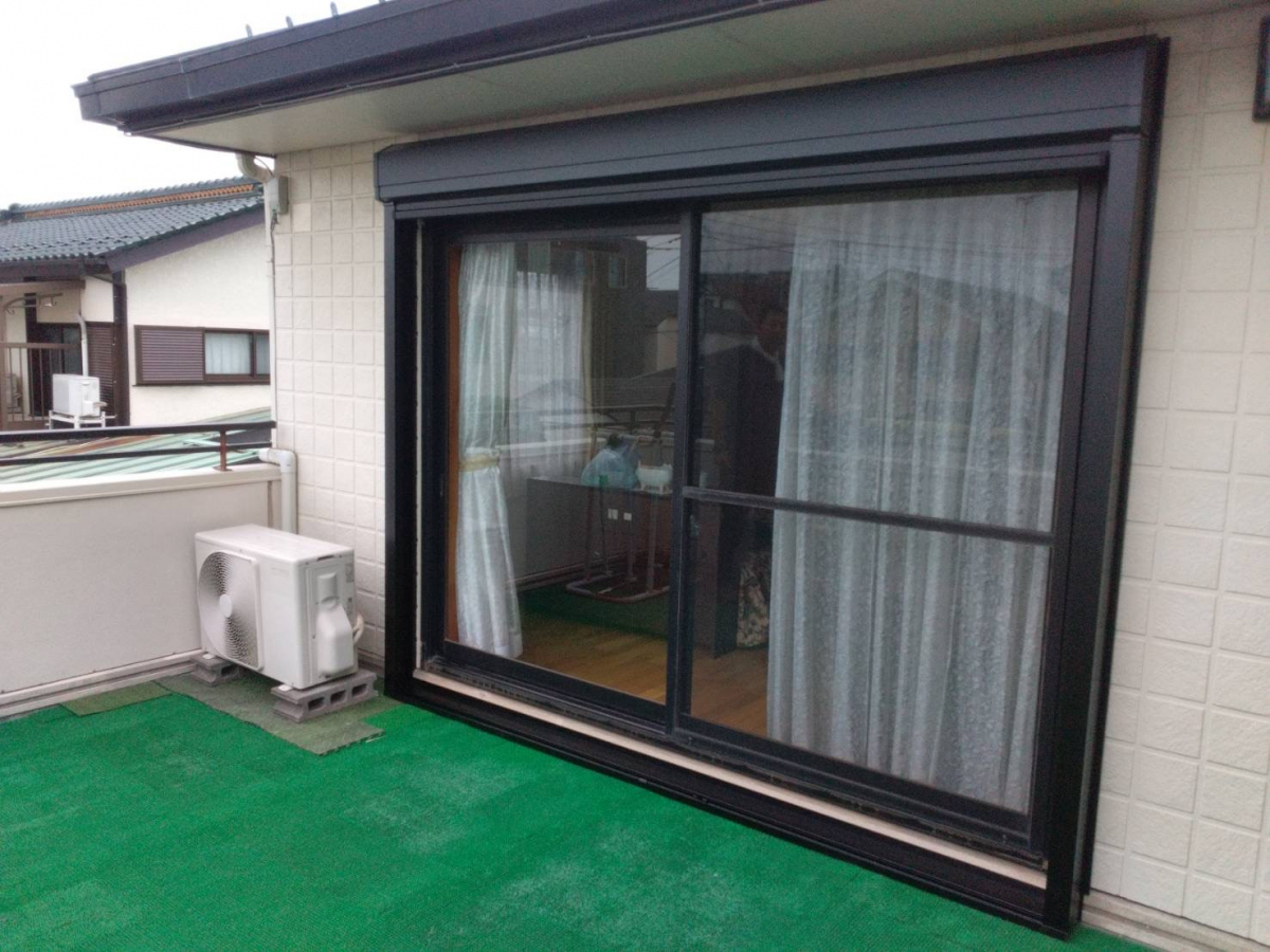 太陽トーヨーの海老名市 / シャッター取付工事 / リフォームシャッターの施工後の写真1