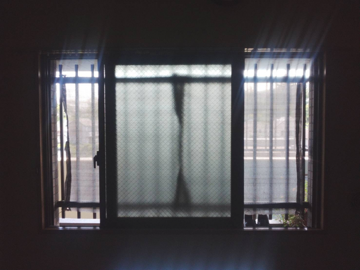 太陽トーヨーの座間市 / 内窓取付工事 / インプラスの施工前の写真3