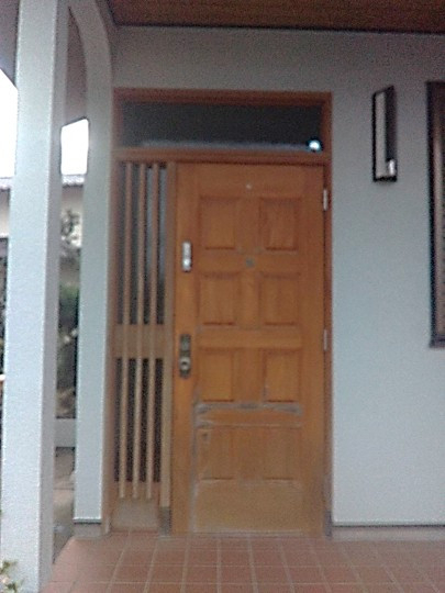 太陽トーヨーの【25/11/21】座間市 / 玄関リフォーム / リシェントの施工前の写真1