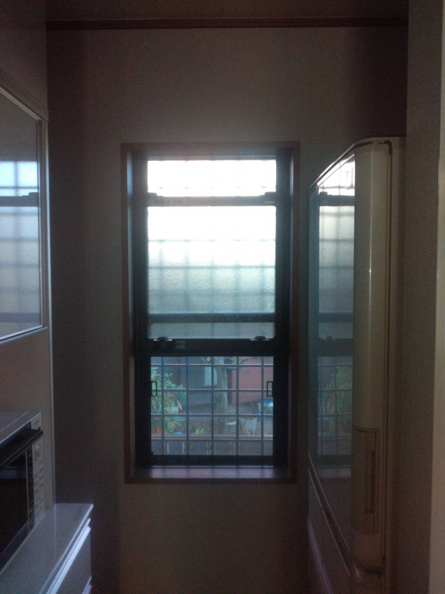 太陽トーヨーの【25/12/3】座間市 /内窓取付工事 / インプラスの施工前の写真2