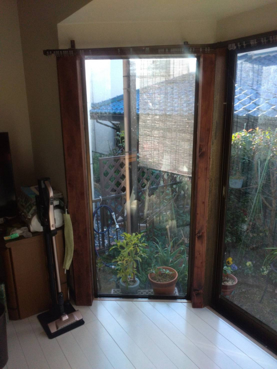 太陽トーヨーの【25/12/13】座間市 / 内窓取付工事 / インプラスの施工前の写真1