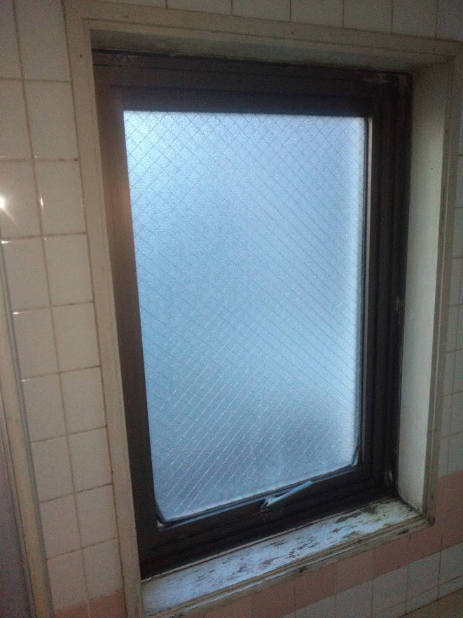 太陽トーヨーの【26/2/6】座間市 / 外窓交換工事 / リプラスの施工前の写真1