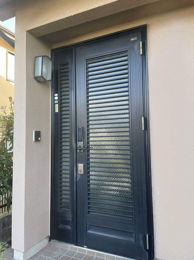 太陽トーヨーの【26/2/10】座間市 / 玄関リフォーム / リシェントの施工前の写真1