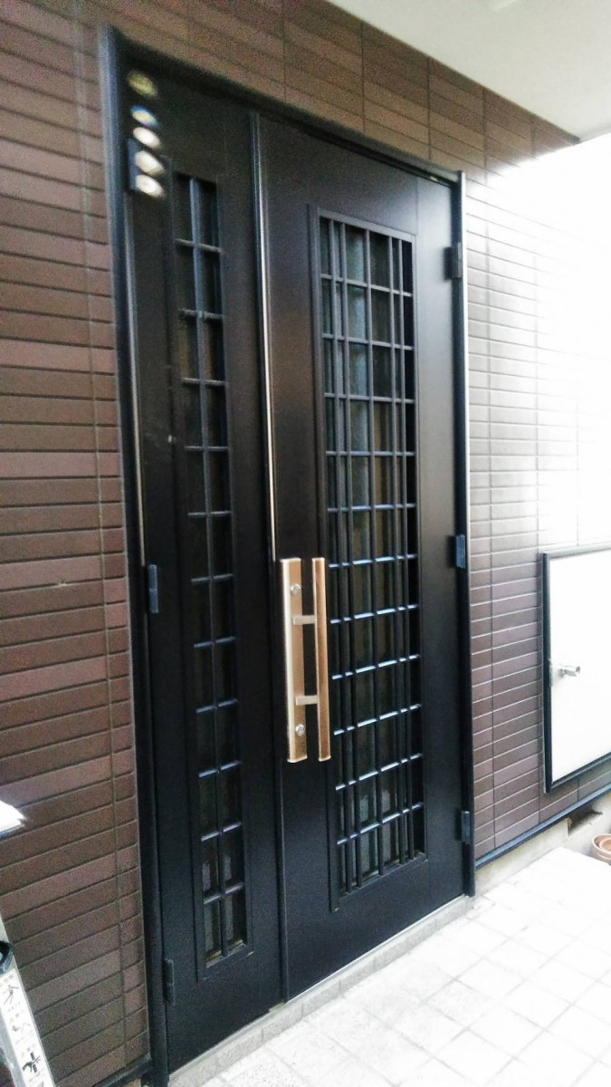 太陽トーヨーの【26/3/17】座間市 / 玄関リフォーム / リシェントの施工前の写真1