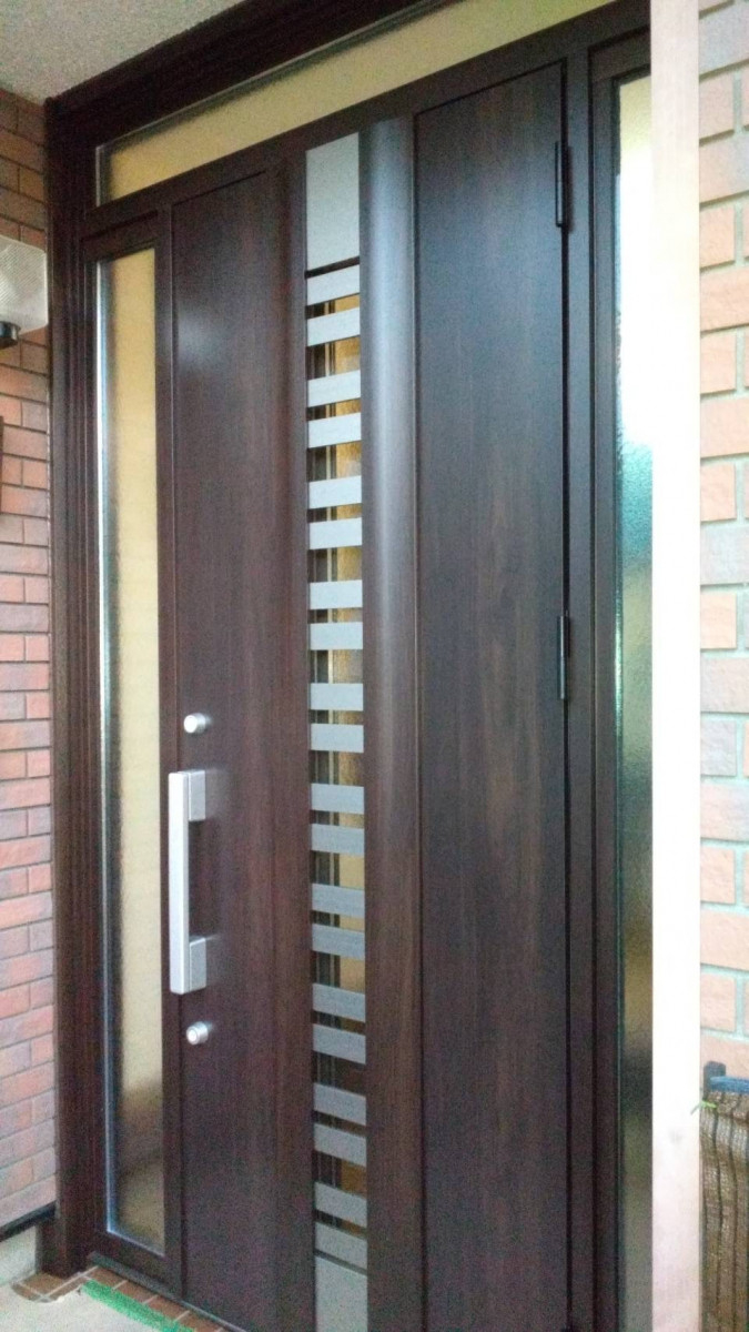 太陽トーヨーの【26/4/2】座間市 / 玄関リフォーム / リシェントの施工後の写真1