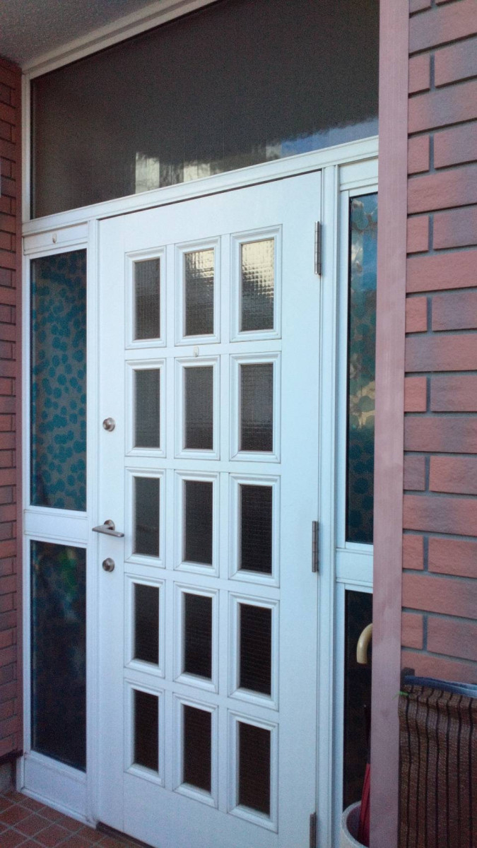 太陽トーヨーの【26/4/2】座間市 / 玄関リフォーム / リシェントの施工前の写真1