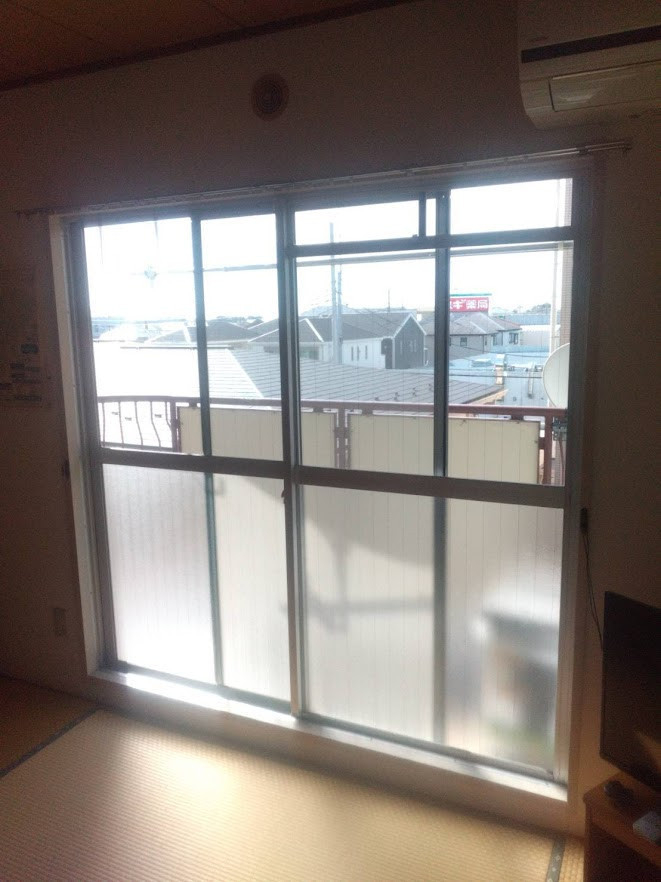 太陽トーヨーの【26/4/14】相模原市 / 内窓取付工事 / インプラスの施工前の写真1