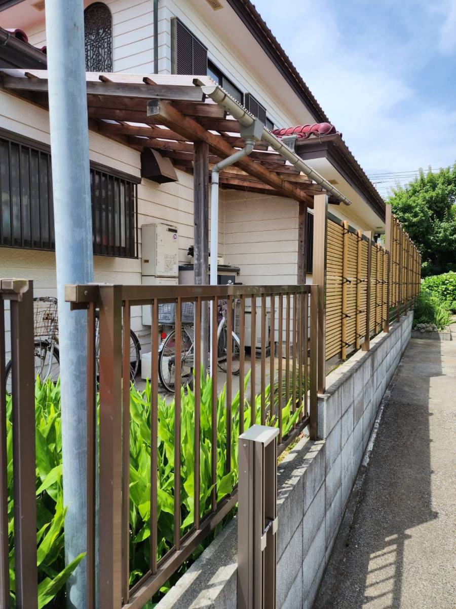 みもとトーヨー住器の吹き込む雨を防ぎたいの施工前の写真1