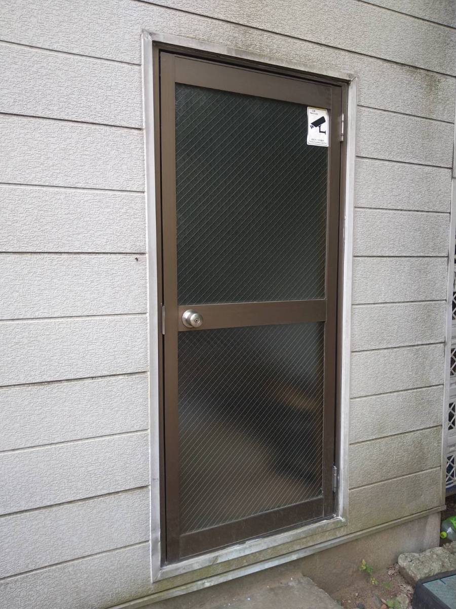 みもとトーヨー住器のドアのガラス交換の施工後の写真2