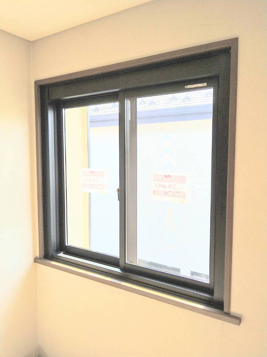 みもとトーヨーの【カバー工法】両縦すべり窓を、引違い窓に。の施工後の写真1