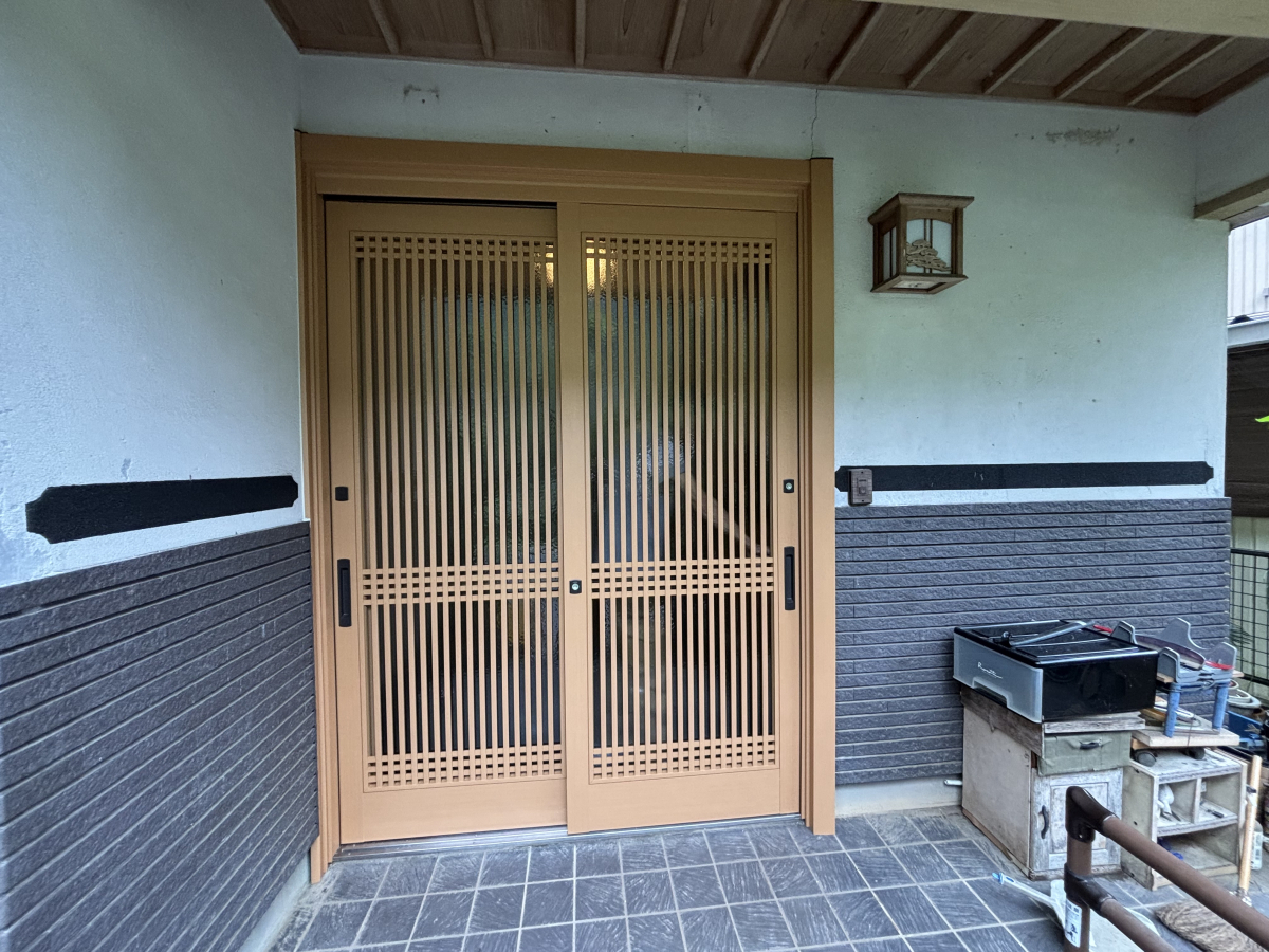 イナヨシトーヨー住器のランマなしでスッキリの施工後の写真1