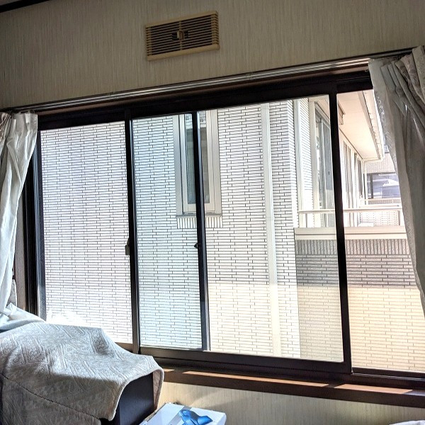 やまざきトーヨー住器の内窓「インプラス」設置工事(流山市)の施工前の写真3