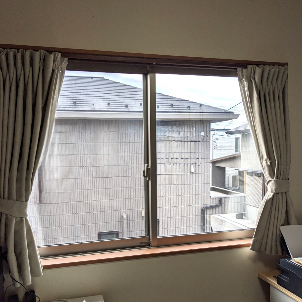 やまざきトーヨー住器の内窓「インプラス」設置工事（流山市）の施工前の写真3