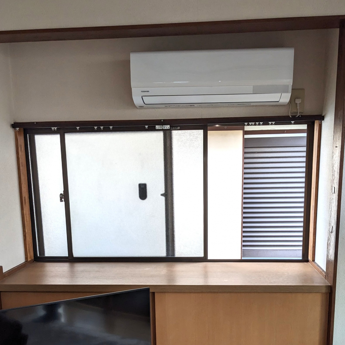 やまざきトーヨー住器の取替窓「リプラス」・内窓「インプラス」設置工事（流山市）の施工前の写真1