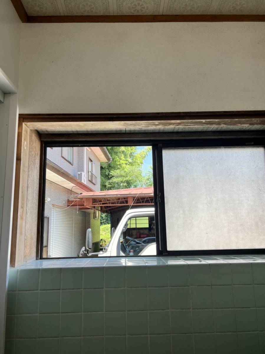 笠間トーヨー住器の栃木県芳賀町　内窓設置工事の施工前の写真1