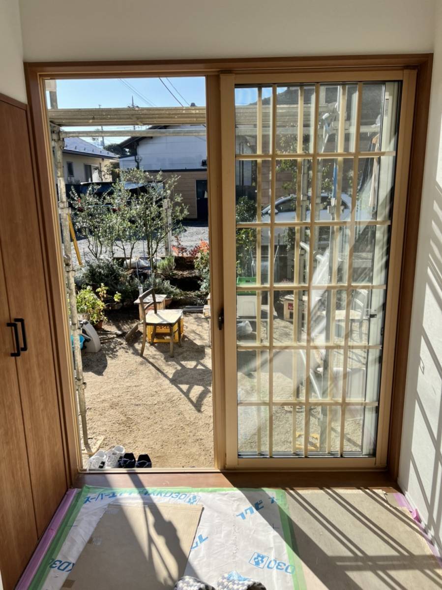 笠間トーヨー住器の桜川市　内窓設置工事の施工前の写真2
