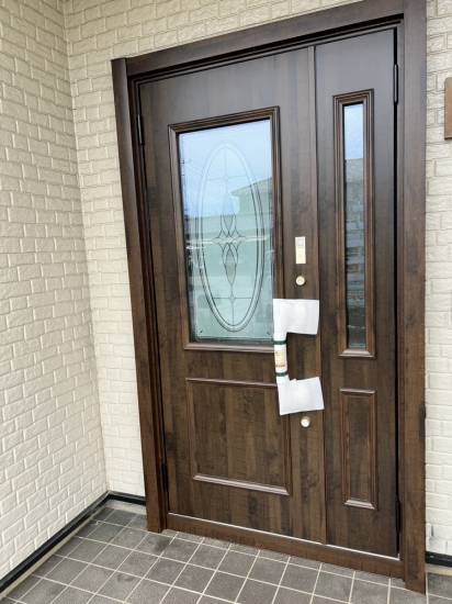笠間トーヨー住器の笠間市玄関ドア工事施工事例写真1