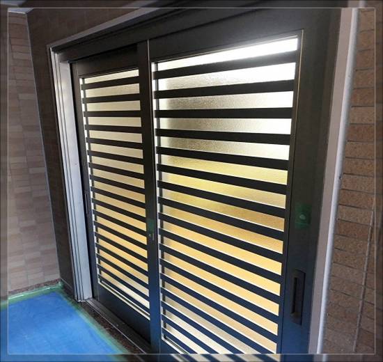 サガワトーヨー住器の玄関引戸　リフォーム　LIXILのリフォーム玄関引戸「リシェント」施工事例写真1