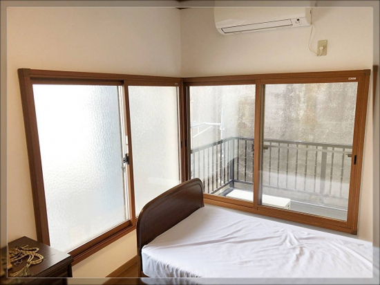 サガワトーヨー住器の窓　リフォーム　LIXILの内窓「インプラス」/寝室施工事例写真1