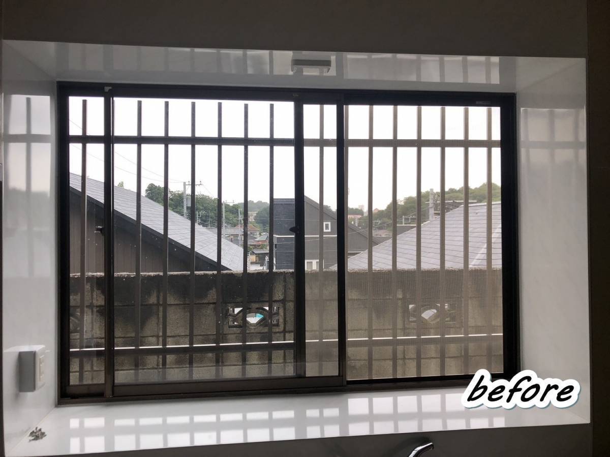 サガワトーヨー住器の窓　リフォーム　LIXILの内窓「インプラス」/キッチン/居間の施工前の写真1