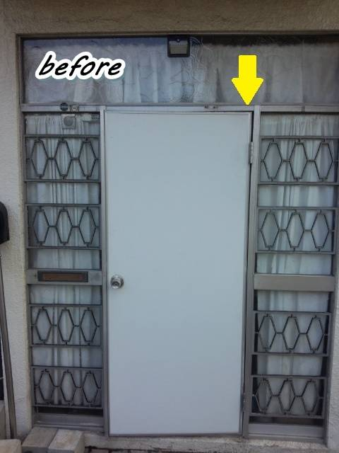 サガワトーヨー住器の汎用ドア　リフォーム　LIXILの汎用ドア「ロンカラーフラッシュドア」の施工前の写真1