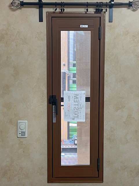 フジテックトーヨー住器の内窓は断熱だけではありません!防音効果も!!の施工後の写真2