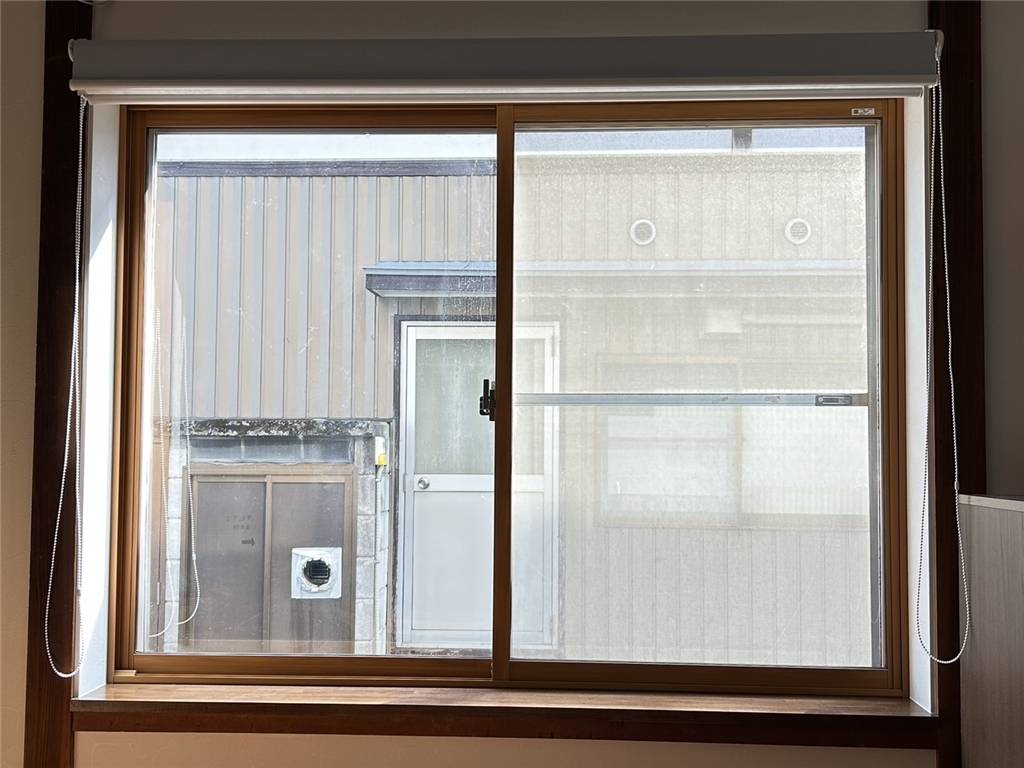 マド・プロショップ  S・T・Jのインプラス内窓取付工事の施工後の写真2