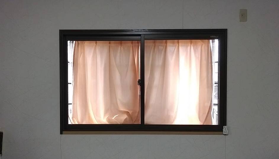 マド・プロショップ  S・T・Jの【施工動画】大野市　内窓インプラスの施工後の写真1